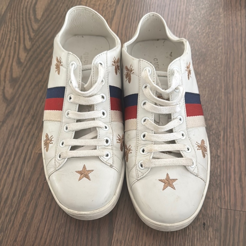 Gucci White Sneakers with Red and Blue Stripes